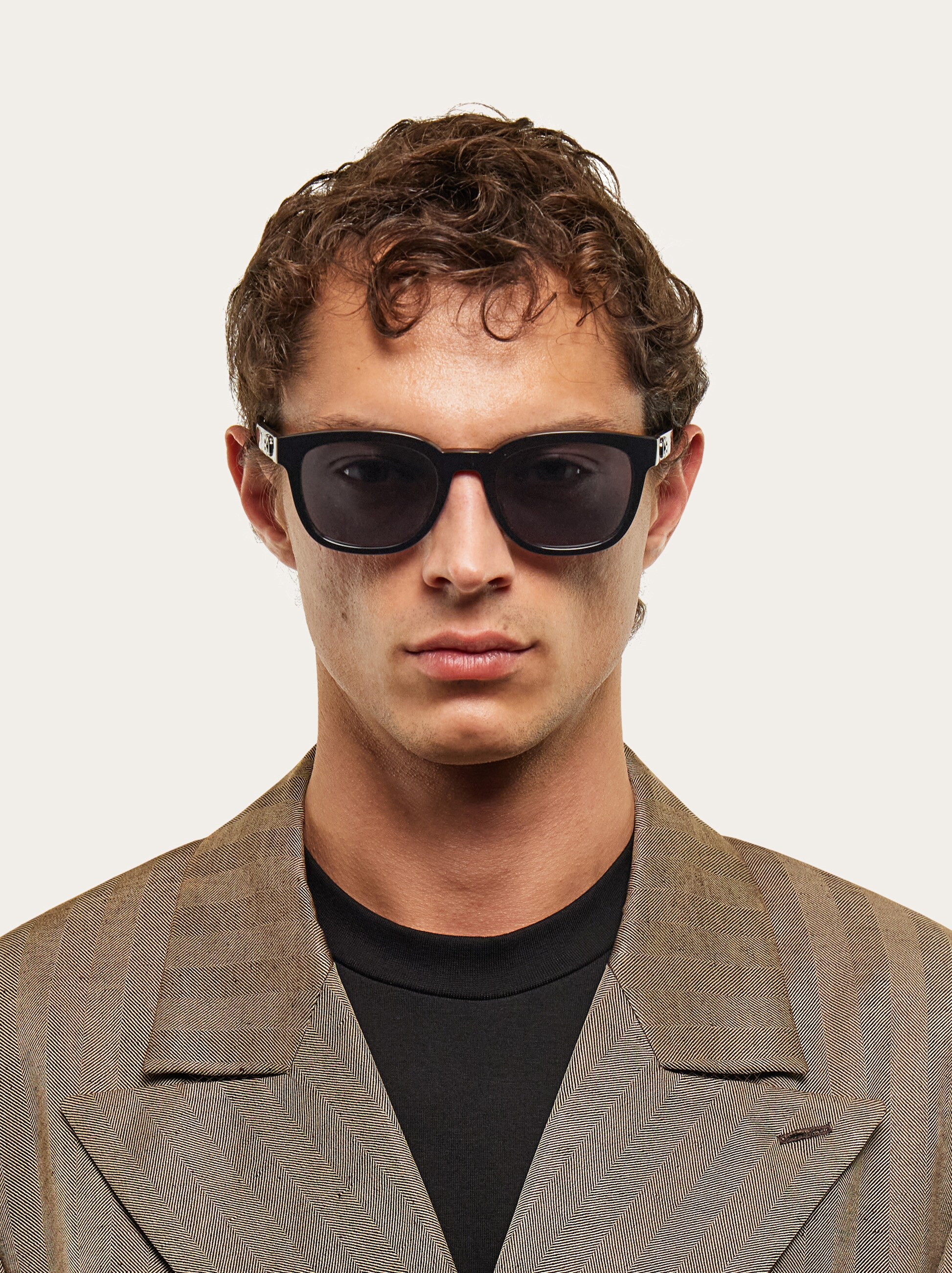 【良品】Salvatore Ferragamoガンチーニ　スクエア　サングラス Square frame sunglasses - Men | Ferragamo