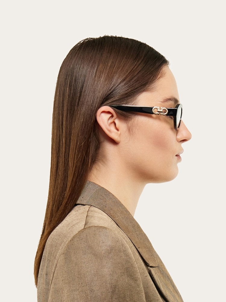 Optical glasses Gallery image 5