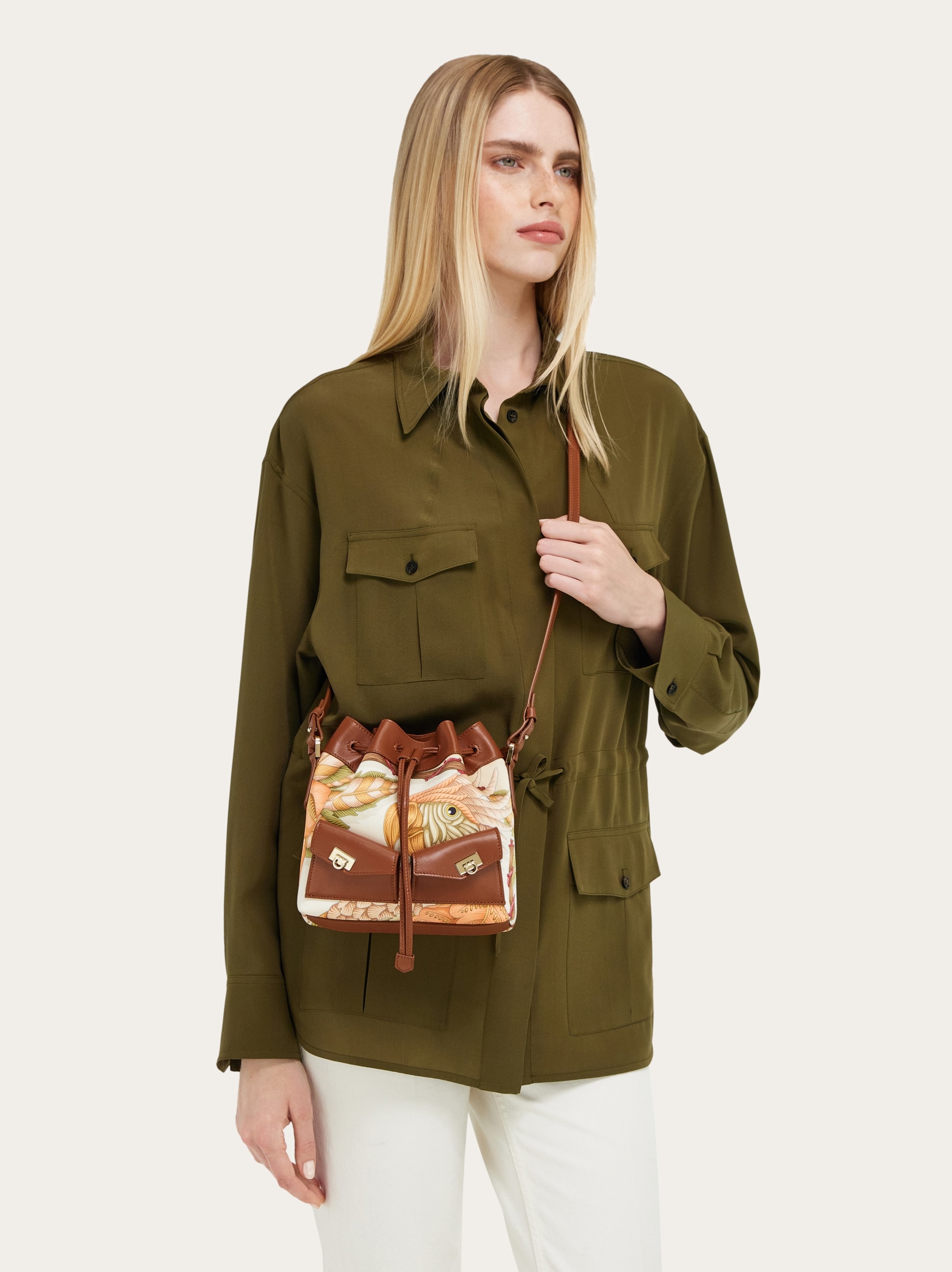 Multipocket bucket bag - Women | Ferragamo