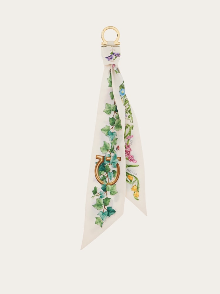 Silk keyholder Gallery image 2