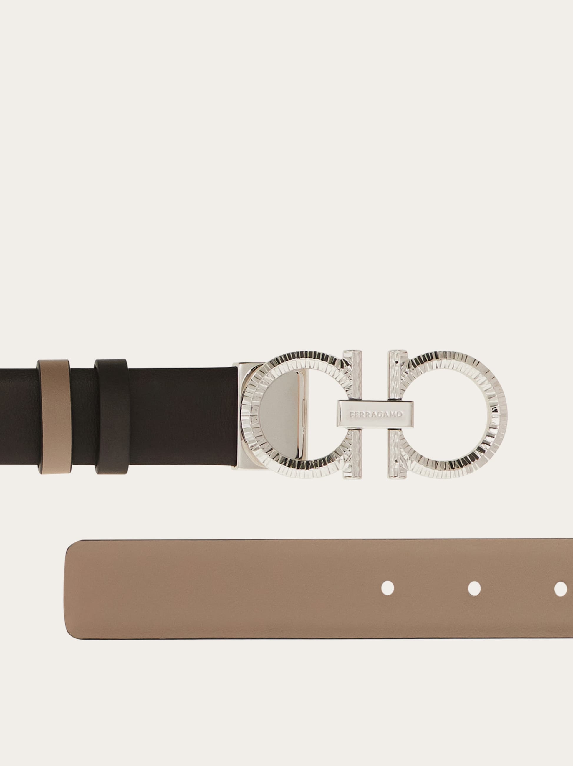 Knurled Gancini reversible and adjustable belt - Women | Ferragamo