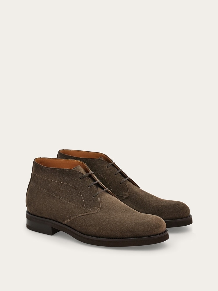 Suede desert boot Gallery image 2
