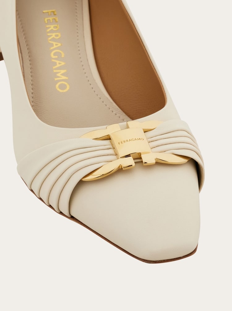 Gancini ornament pump Gallery image 6