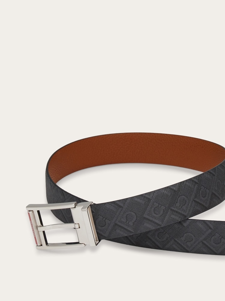 Reversible and adjustable Ferragamo Monogram belt Gallery image 5