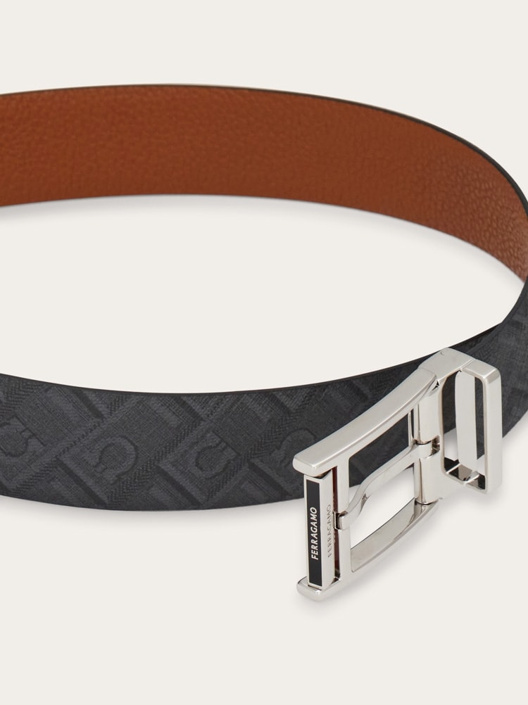 Reversible and adjustable Ferragamo Monogram belt Gallery image 6