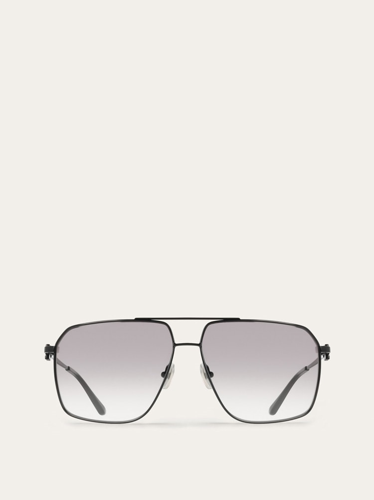 Navigator frame sunglasses Gallery image 1