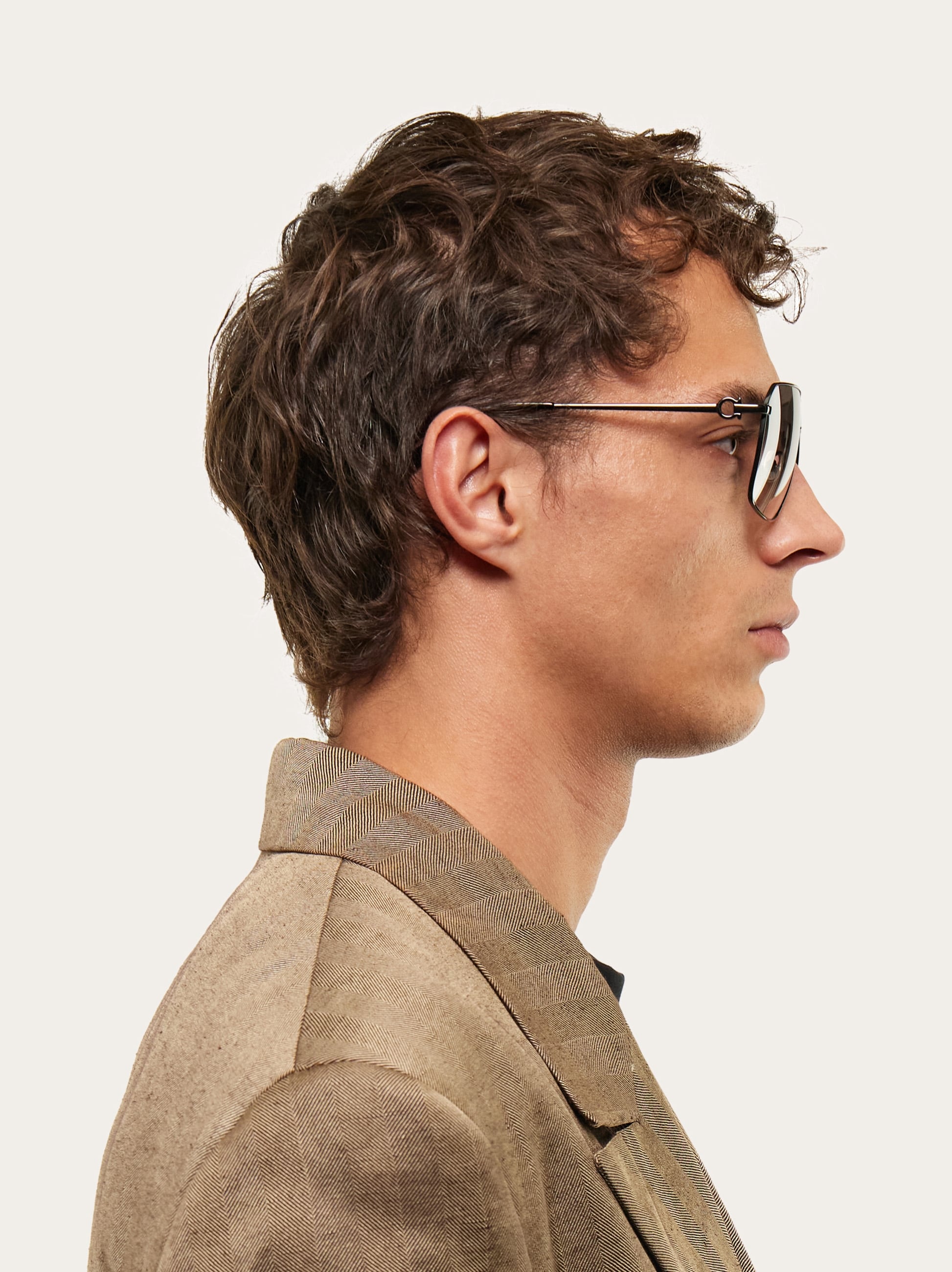 Navigator frame sunglasses - Men | Ferragamo