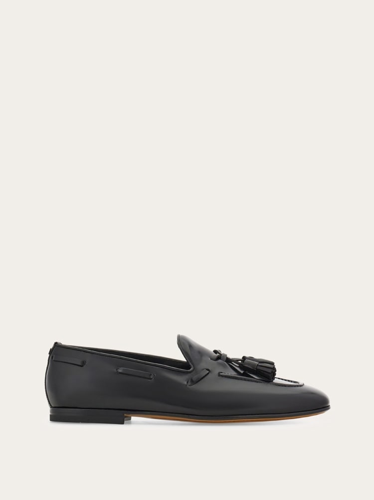 Mocasines con borlas Gallery image 1