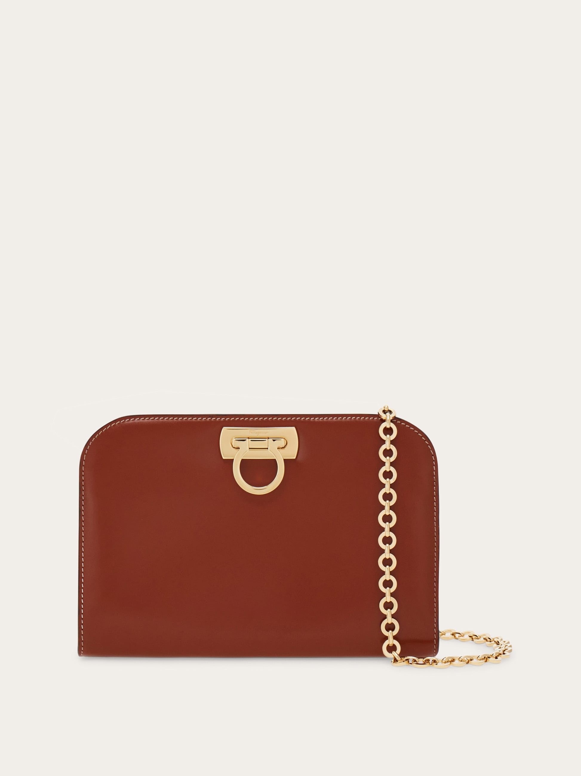 Ferragamoボルドー レザー クラッチバッグ Diana clutch - Women | Ferragamo