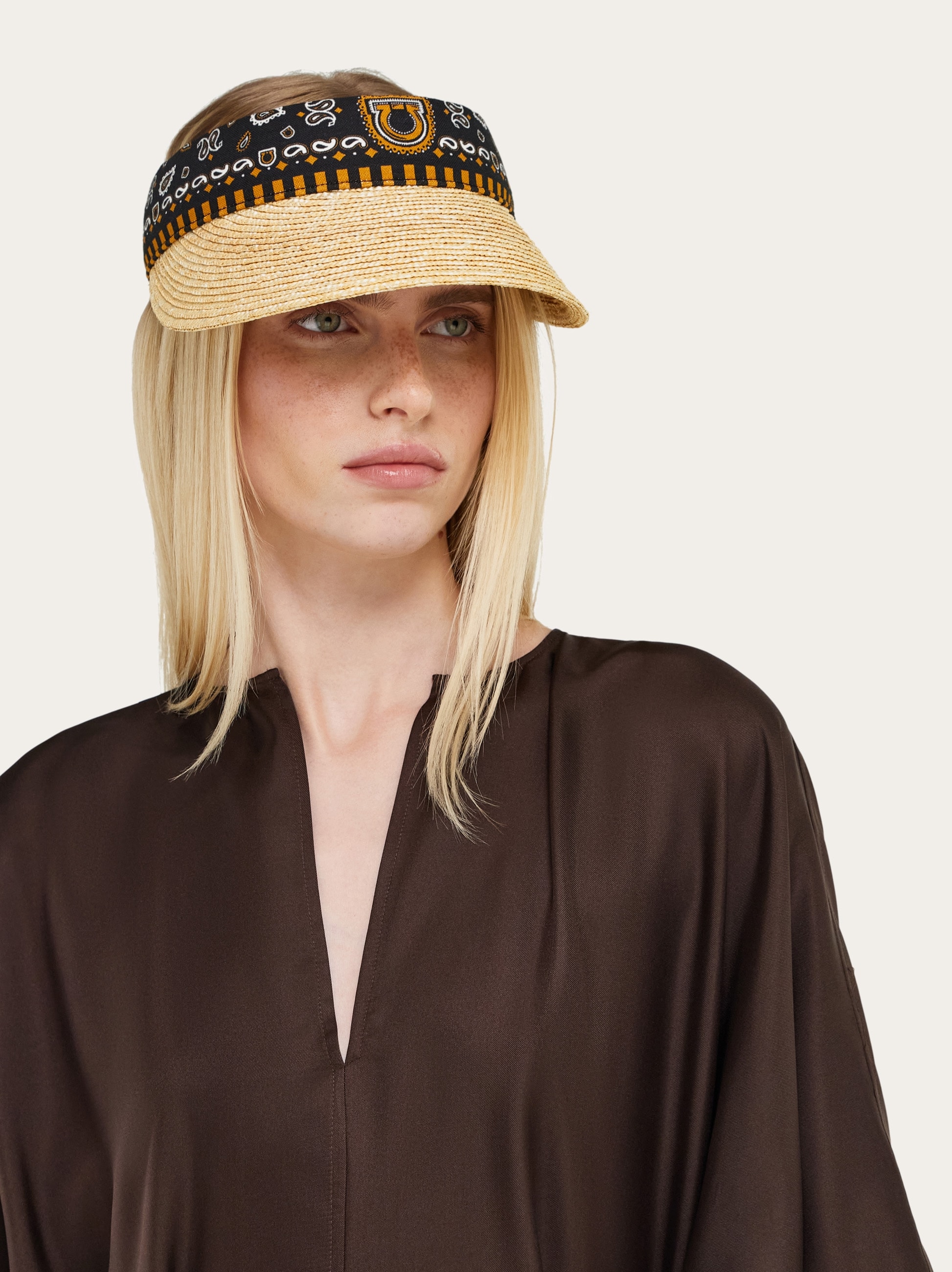 Arabesque print straw visor - Women | Ferragamo