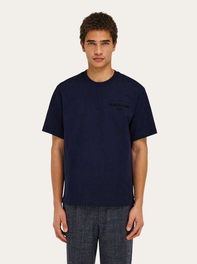 Camiseta con logo Gallery image 2