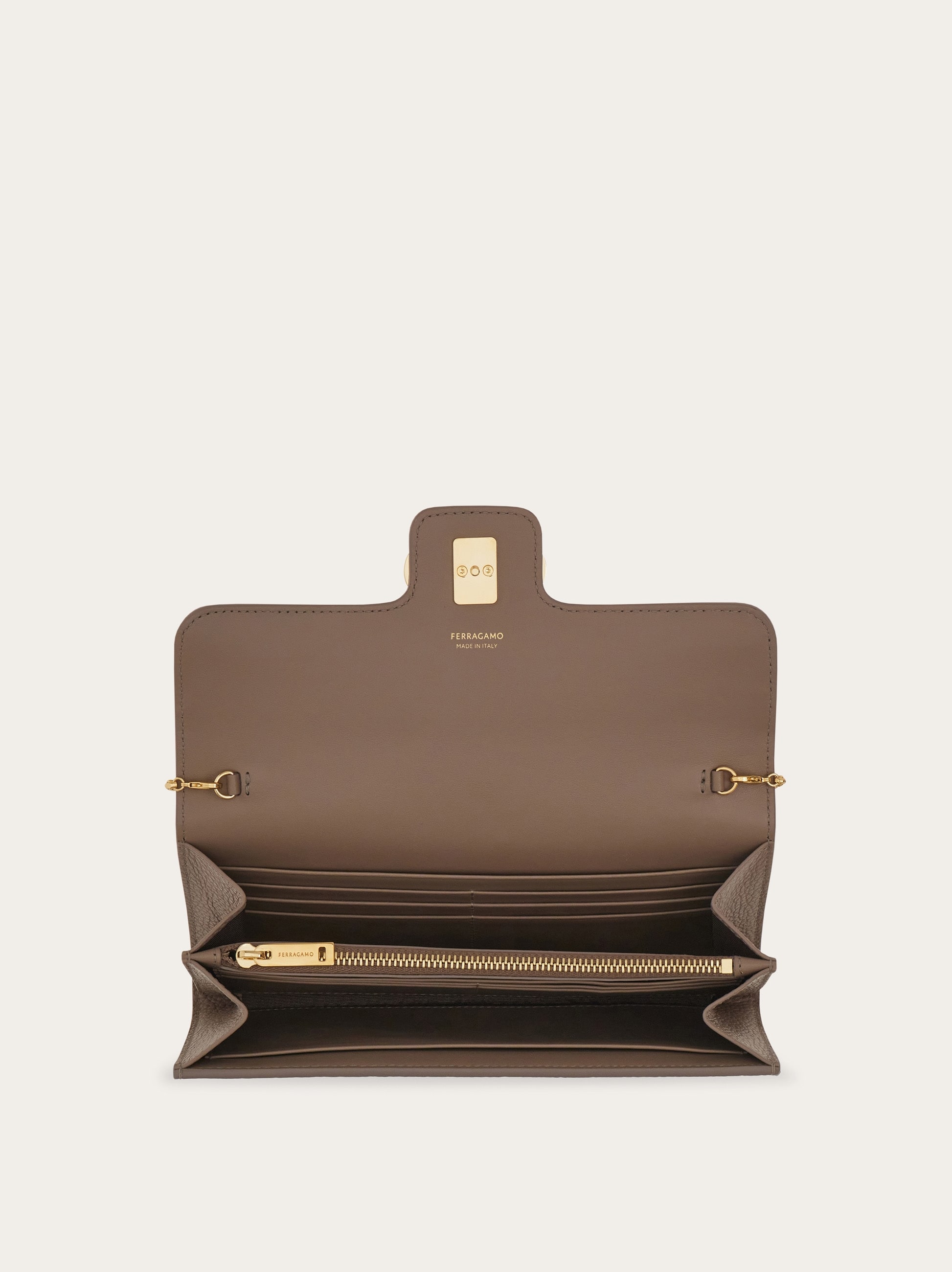 Gancini wallet on chain - Women | Ferragamo
