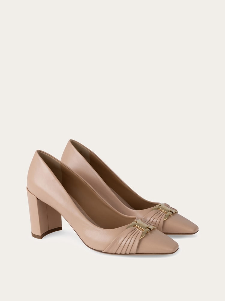 Gancini ornament pump with bock heel Gallery image 2