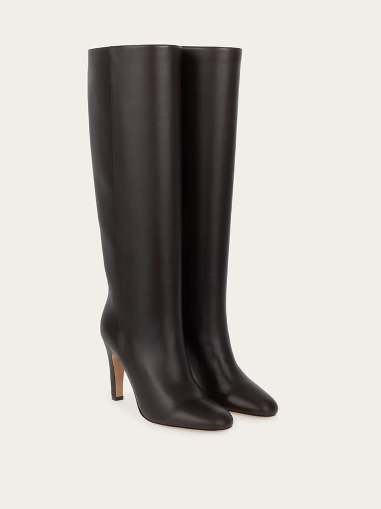 Knee high boot Gallery image 2