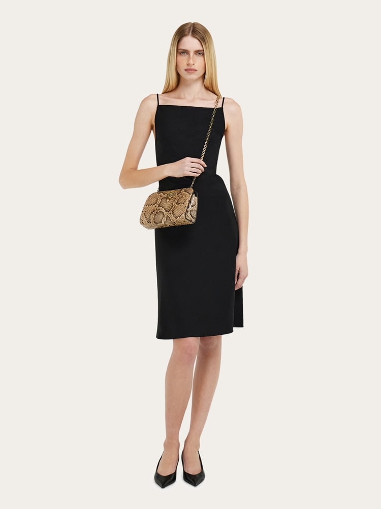 Diana clutch Gallery image 2