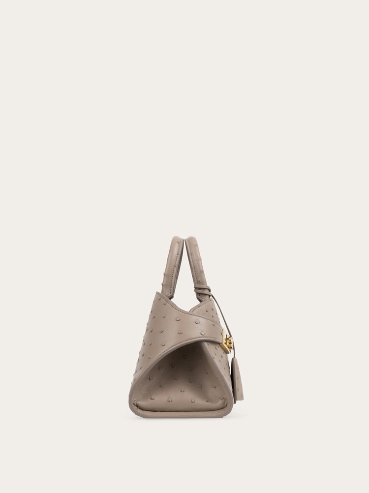 Hug handbag (S) Gallery image 2