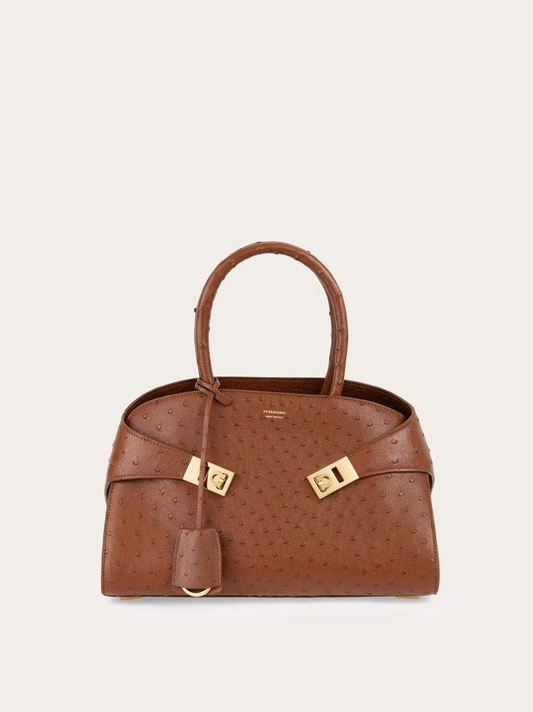 Hug handbag (M) Gallery image 1