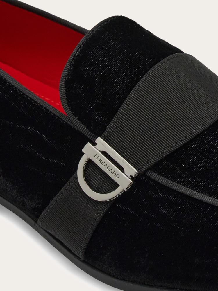 Gancini ornament loafer Gallery image 6