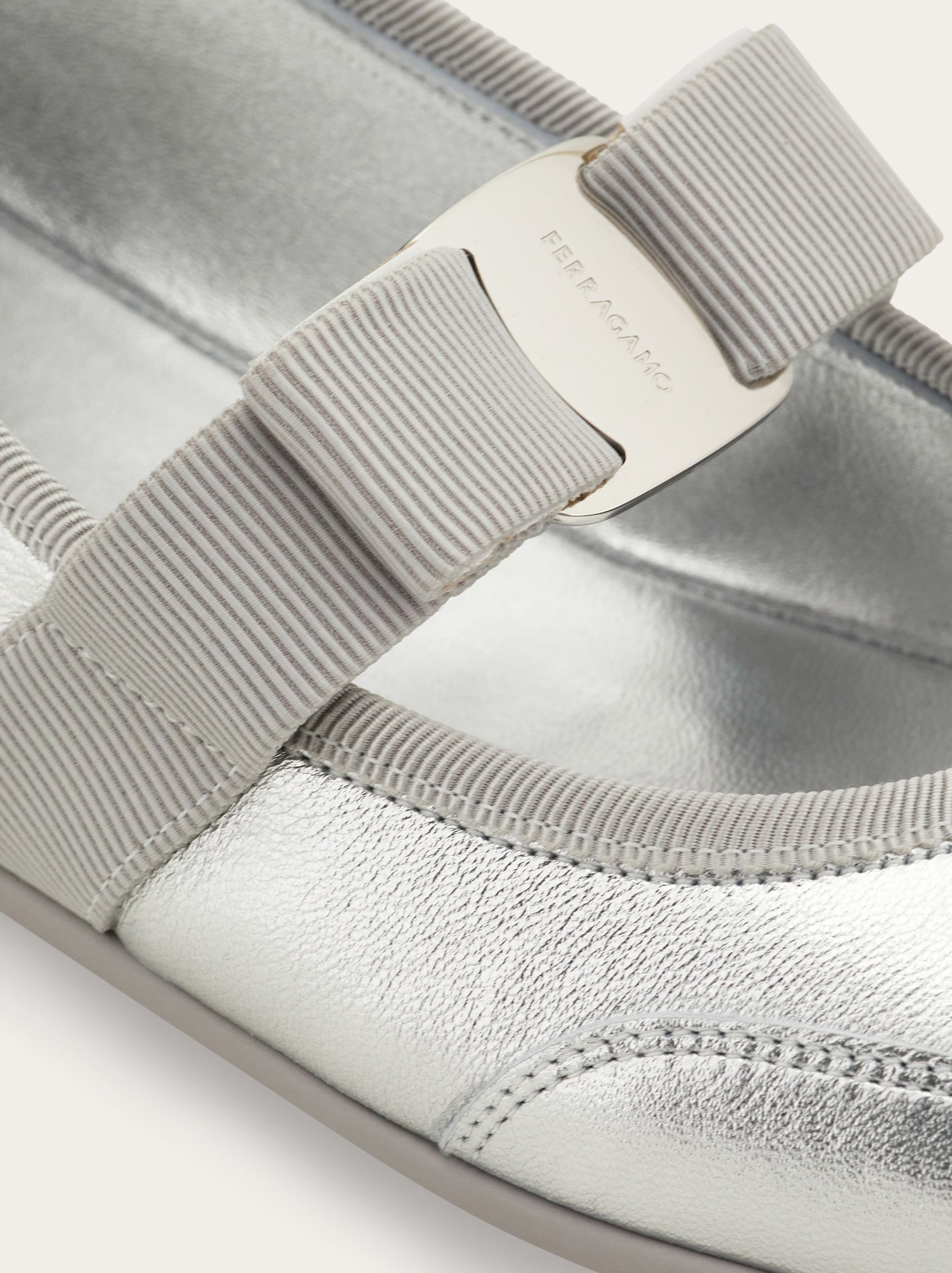 バレエスニーカー - ウィメンズ | Ferragamo