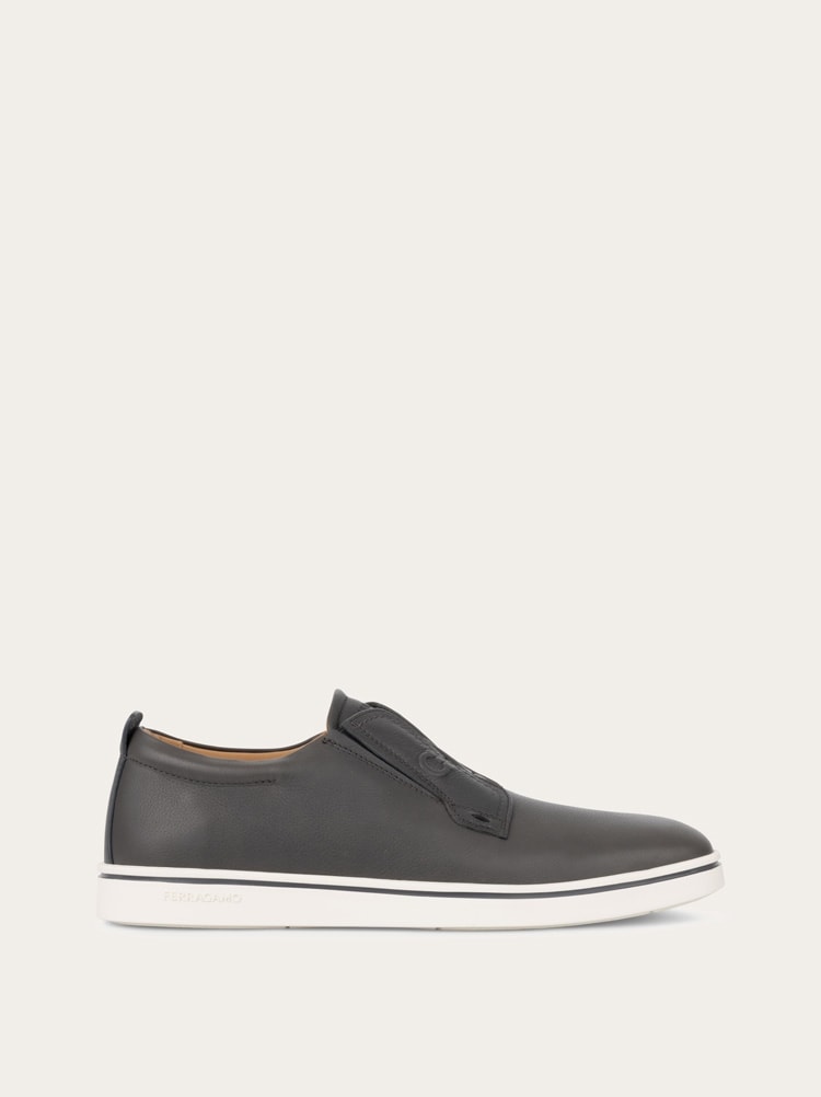 Derby slip on Gallery image 1
