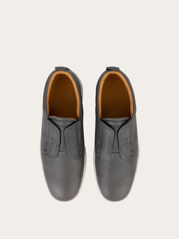 Derby slip on Gallery image 3