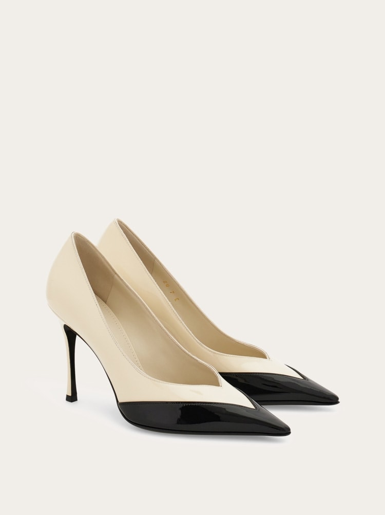 Bicolor pump Gallery image 2
