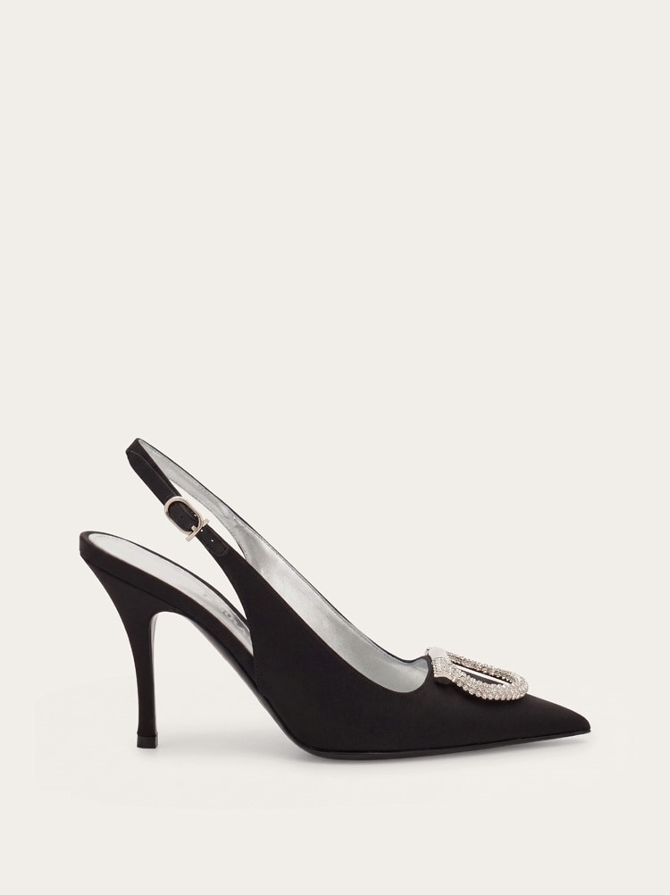 Mid heel pump with maxi Gancini buckle Gallery image 1