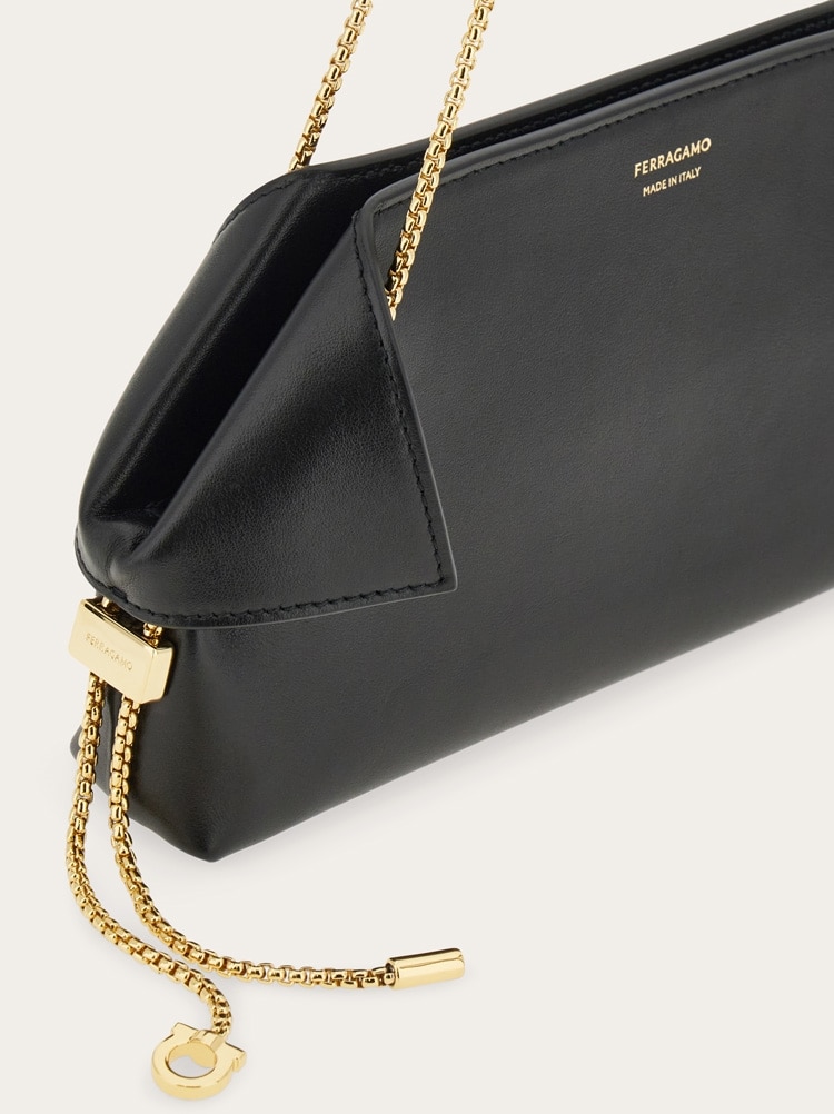 Chain mini bag Gallery image 5