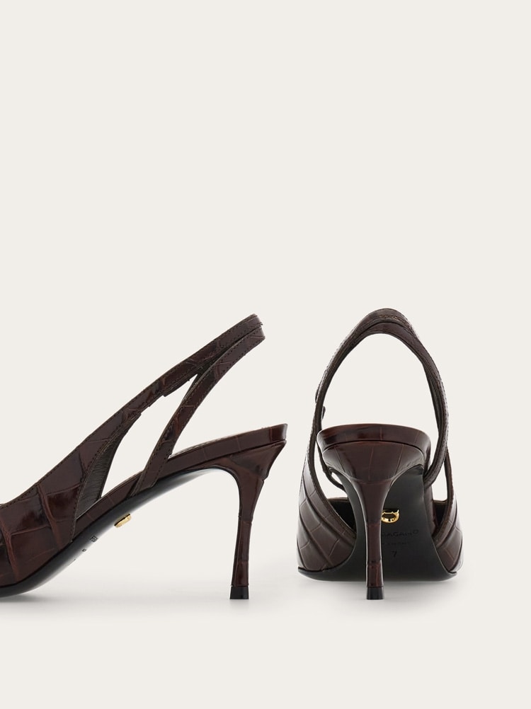 Mid heel slingback Gallery image 7