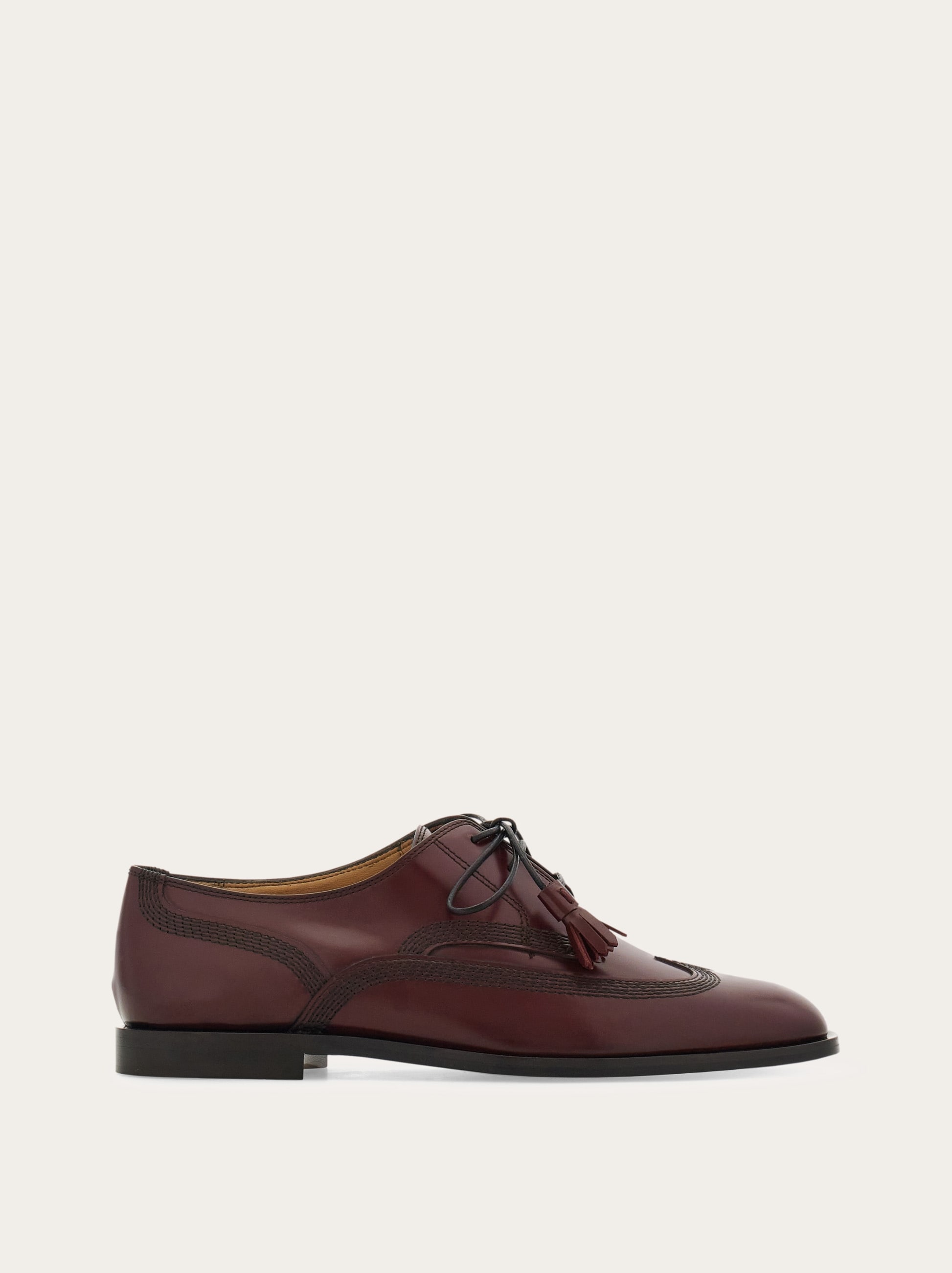 Salvatore Ferragamo レースアップシューズ バーガンディ レースアップシューズ - ウィメンズ | Ferragamo