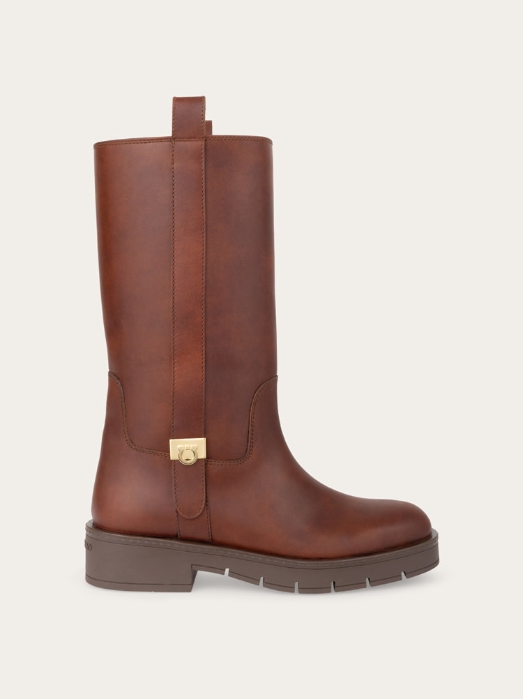 Hug buckle biker boot Gallery image 1