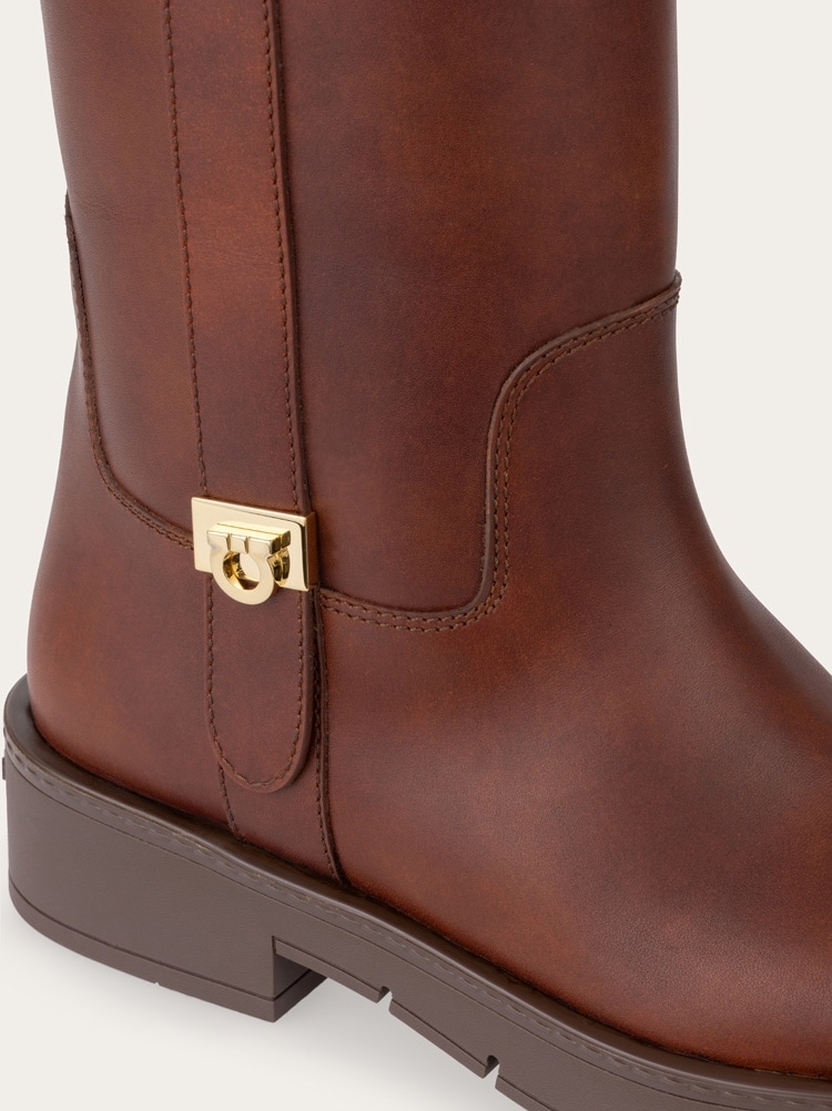 Hug buckle biker boot Gallery image 4