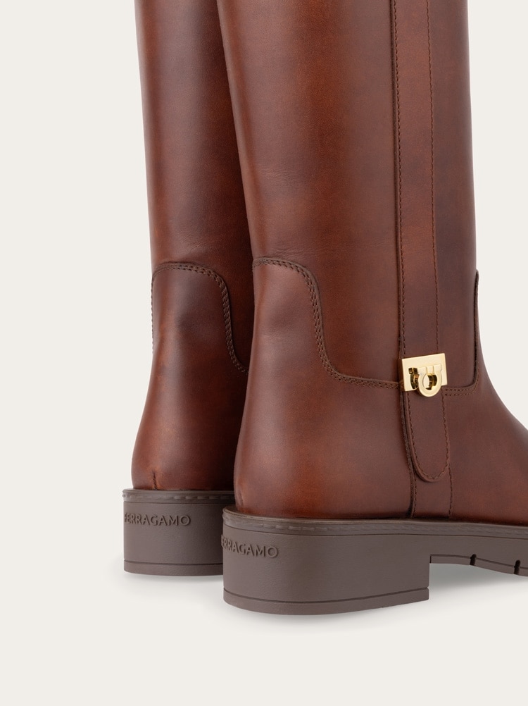Hug buckle biker boot Gallery image 5