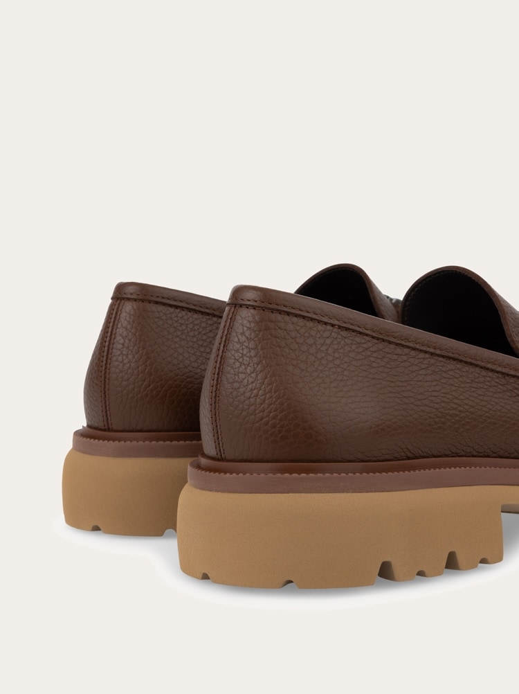 Gancini ornament loafer Gallery image 4