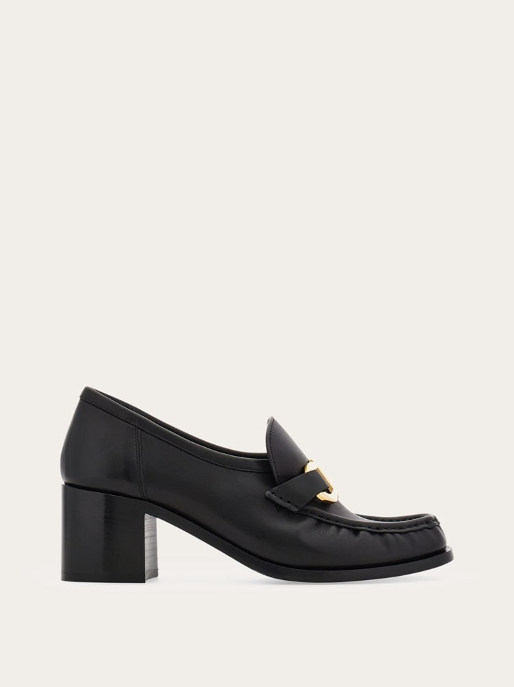 Block heel loafer with Gancini ornament Gallery image 1