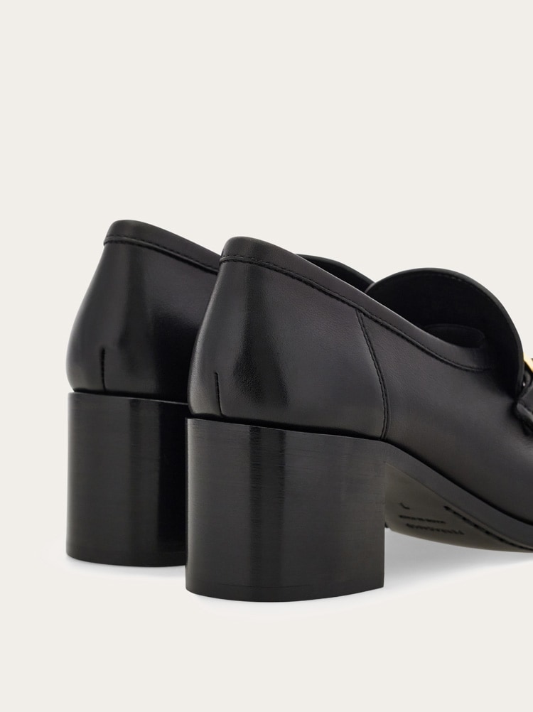 Block heel loafer with Gancini ornament Gallery image 6