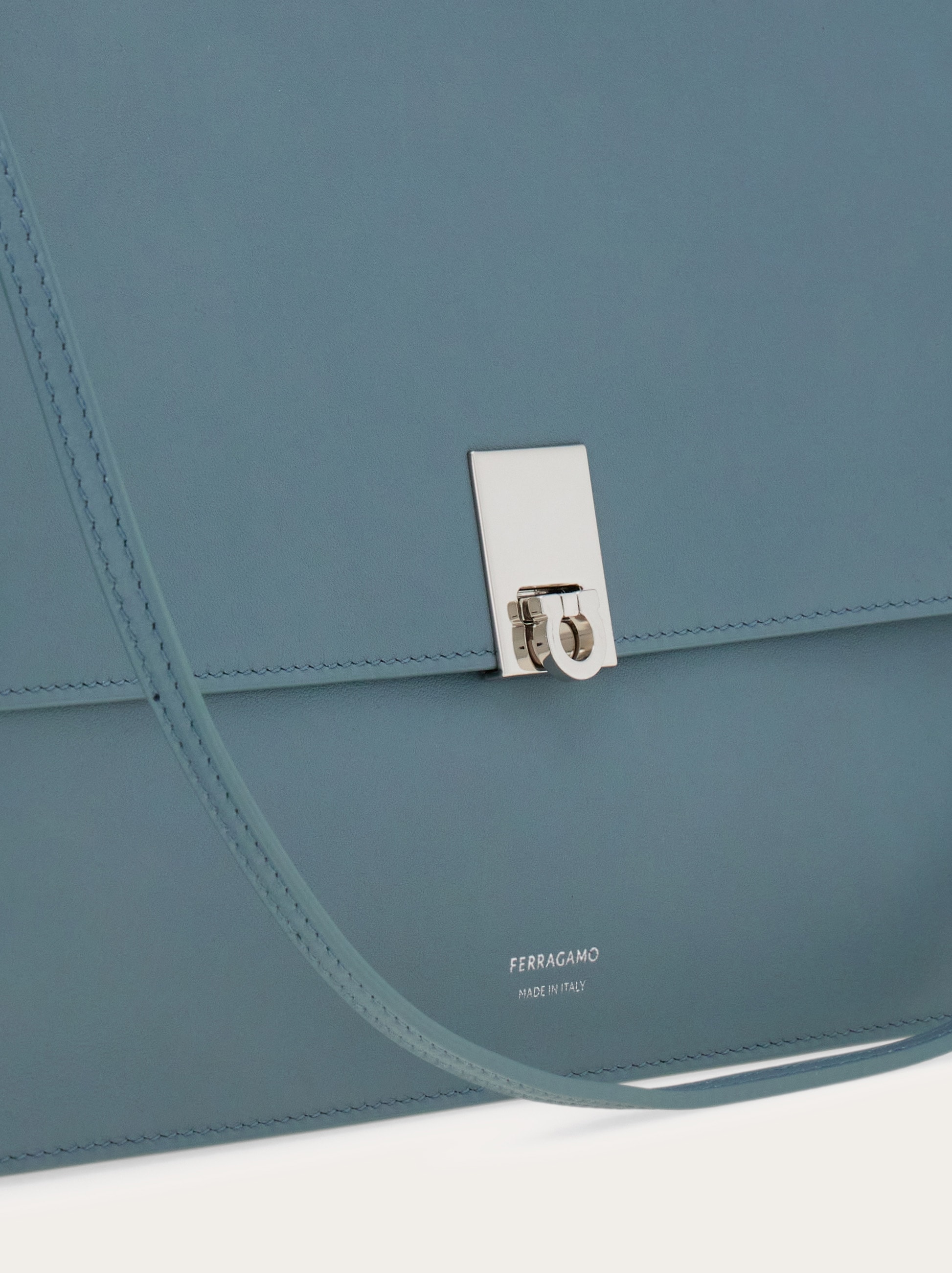 Ferragamo Cara bag (S) - Women | Ferragamo