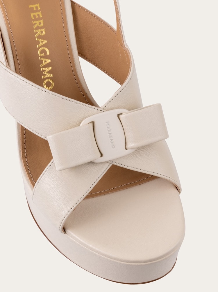 Vara bow platform sandal Gallery image 5