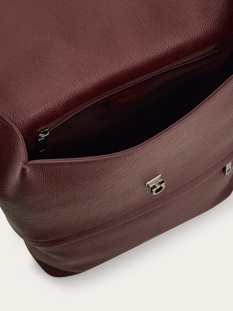 Hug buckle backpack Gallery image 6