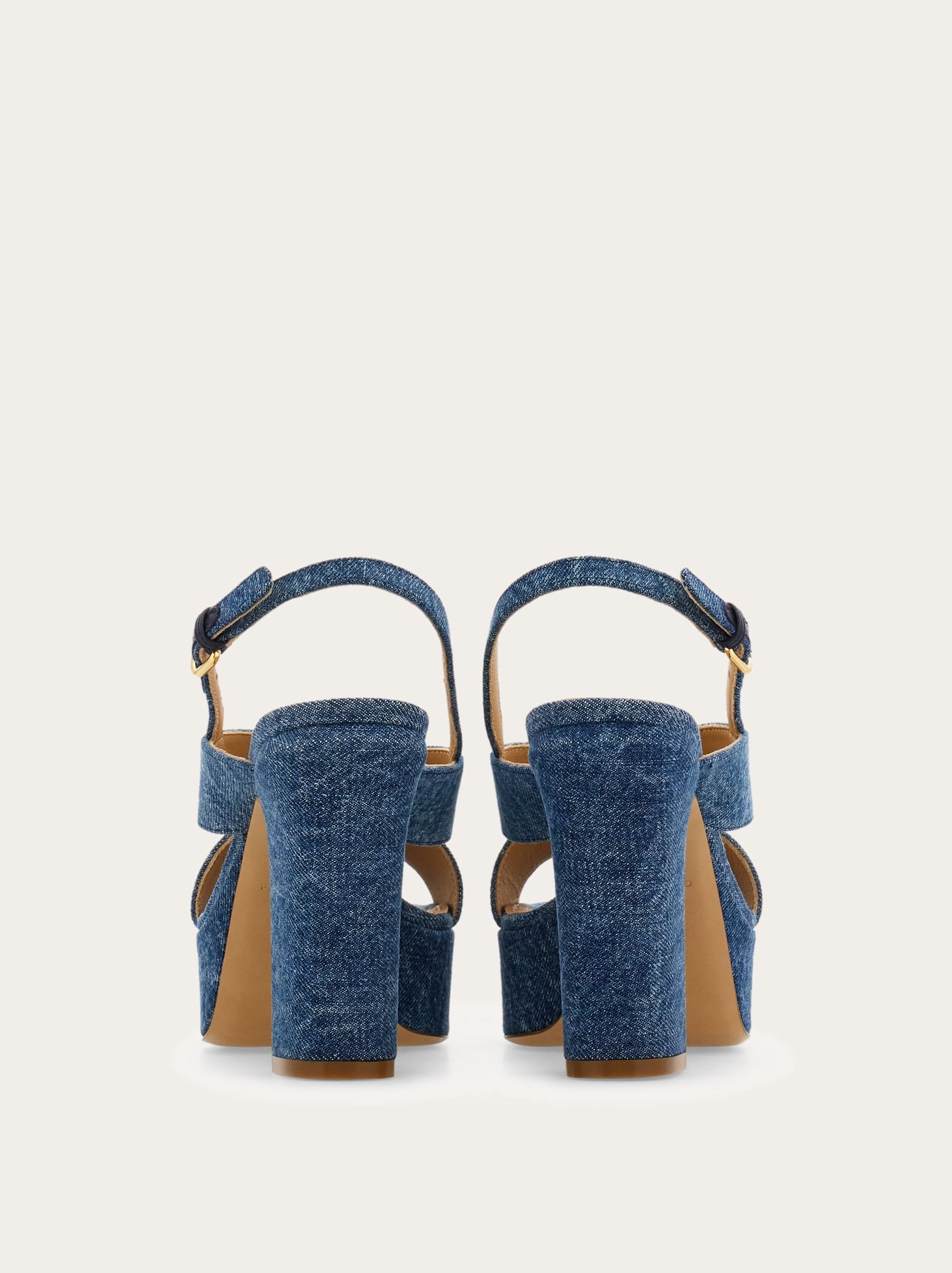 Vara bow platform sandal - Women | Ferragamo