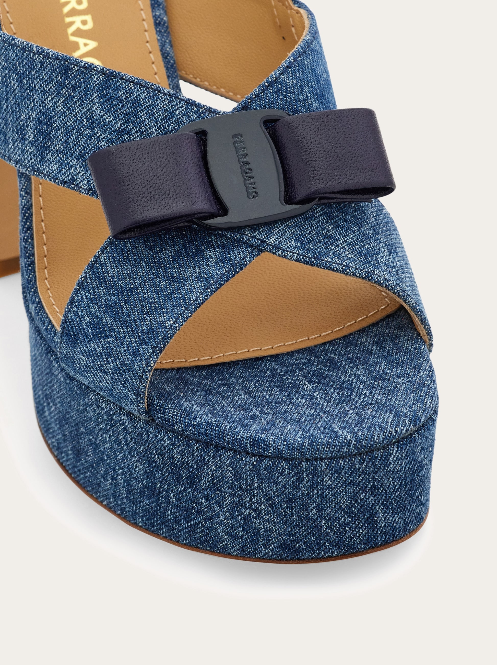 Vara bow platform sandal - Women | Ferragamo