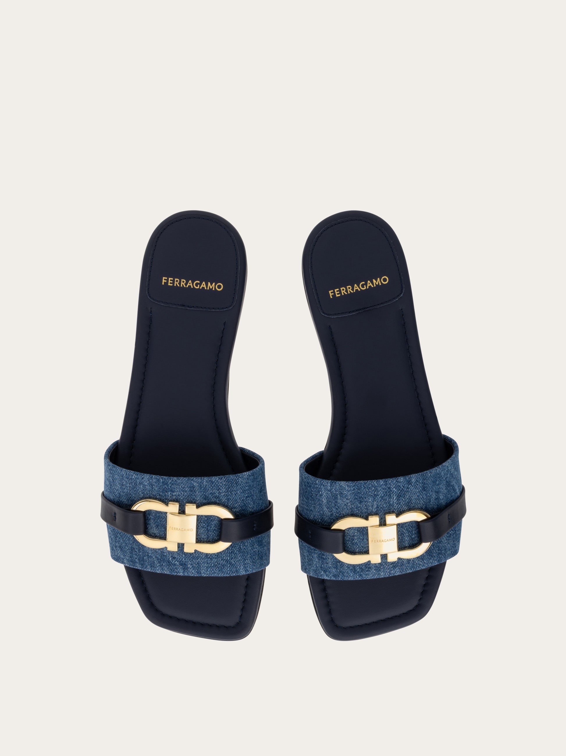 Salvatore Ferragamo CONNIE サンダル 6 1/2 B Gancini ornament slide - Women | Ferragamo
