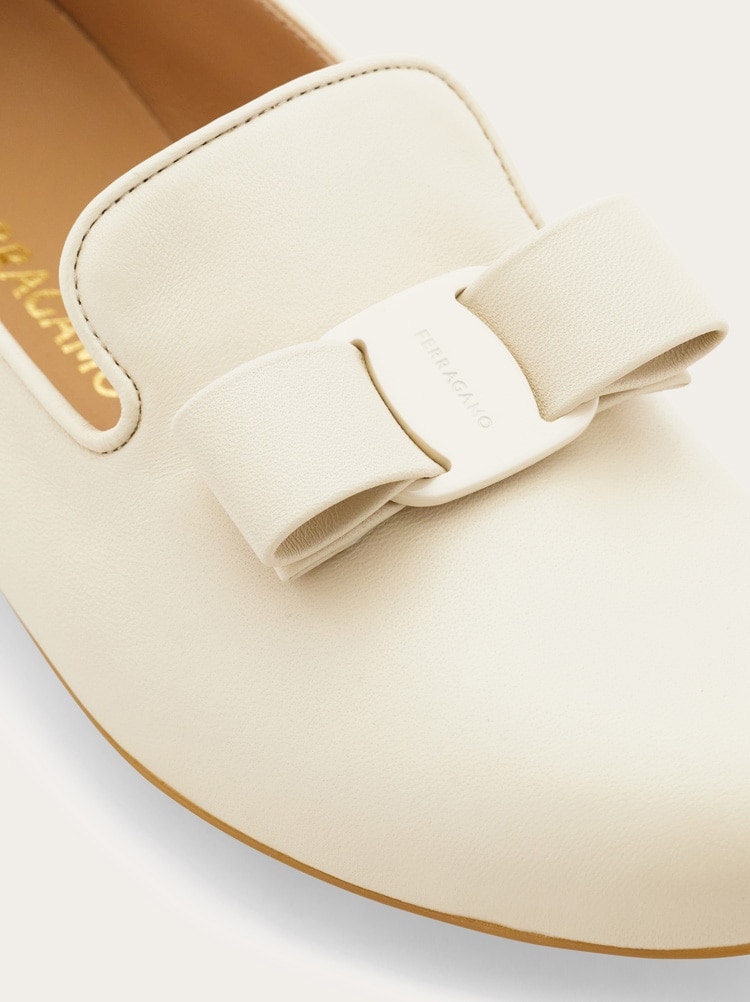 Vara bow loafer Gallery image 6