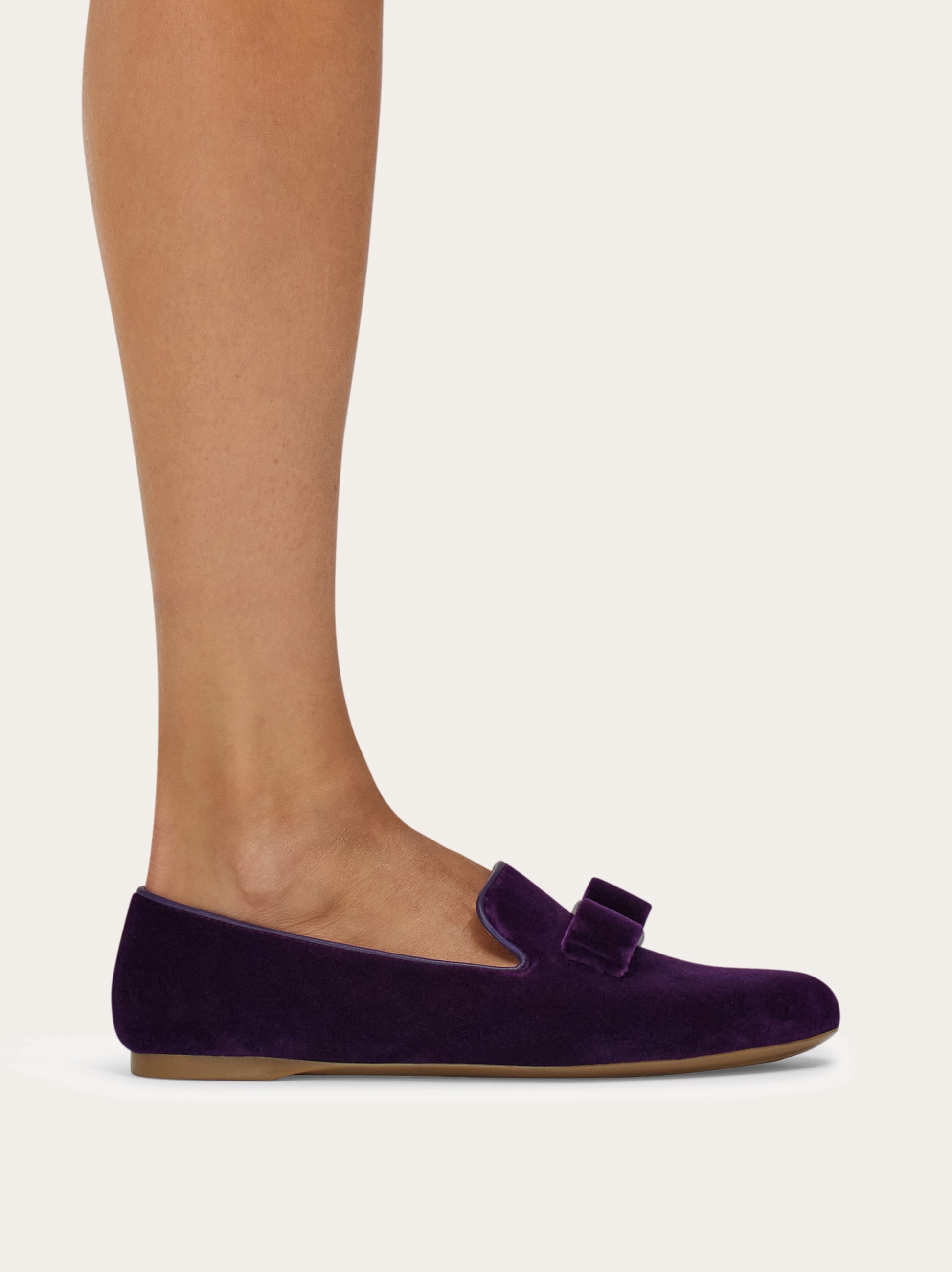ヴァラ リボン バレエフラット - ウィメンズ | Ferragamo