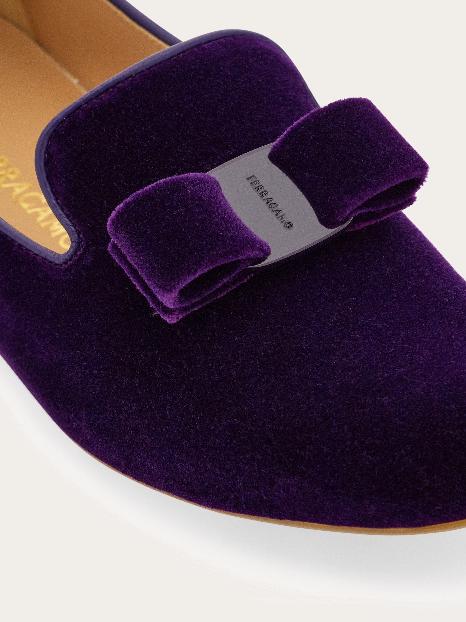 ヴァラ リボン バレエフラット - ウィメンズ | Ferragamo