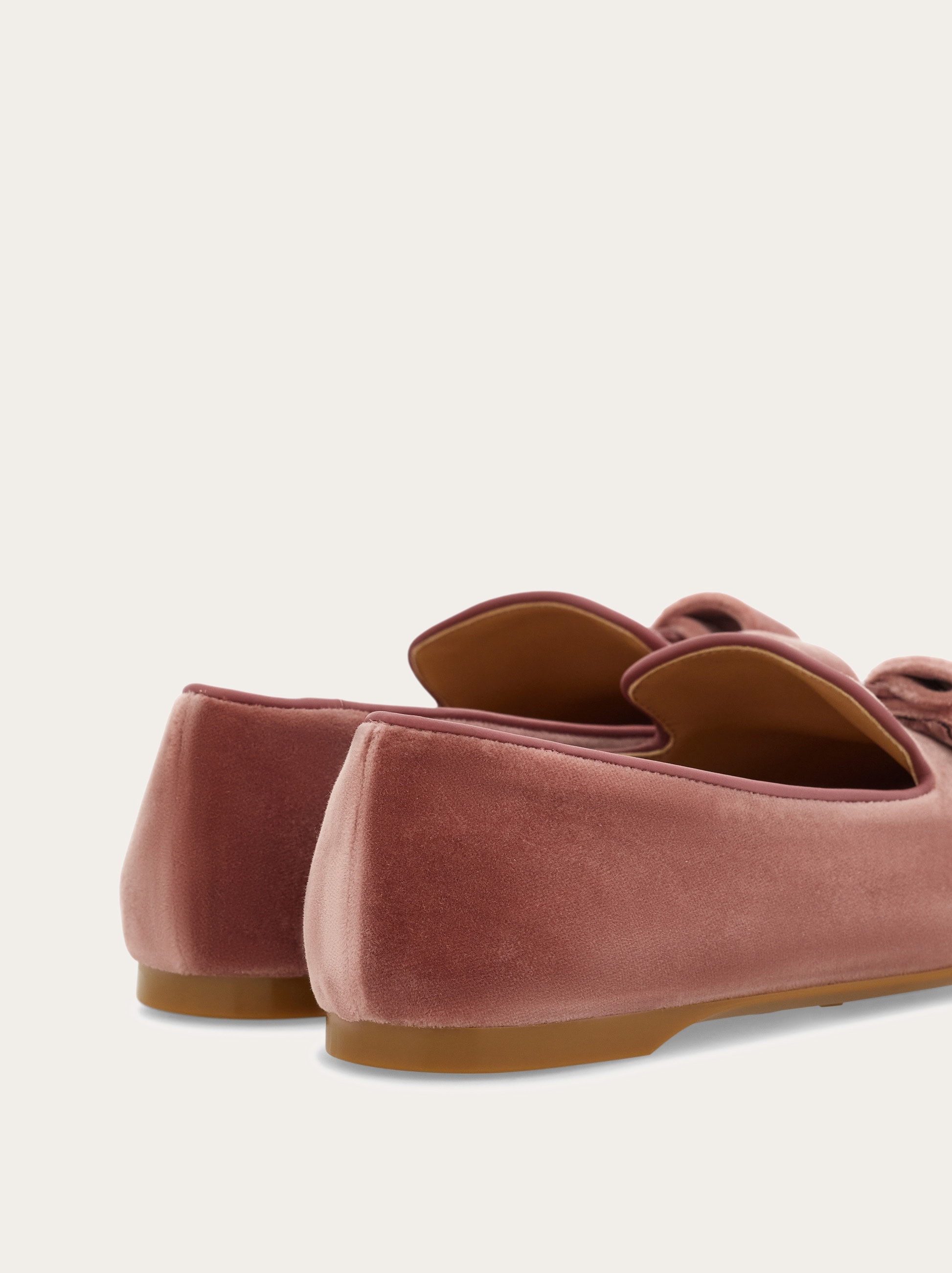 ヴァラ リボン バレエフラット - ウィメンズ | Ferragamo