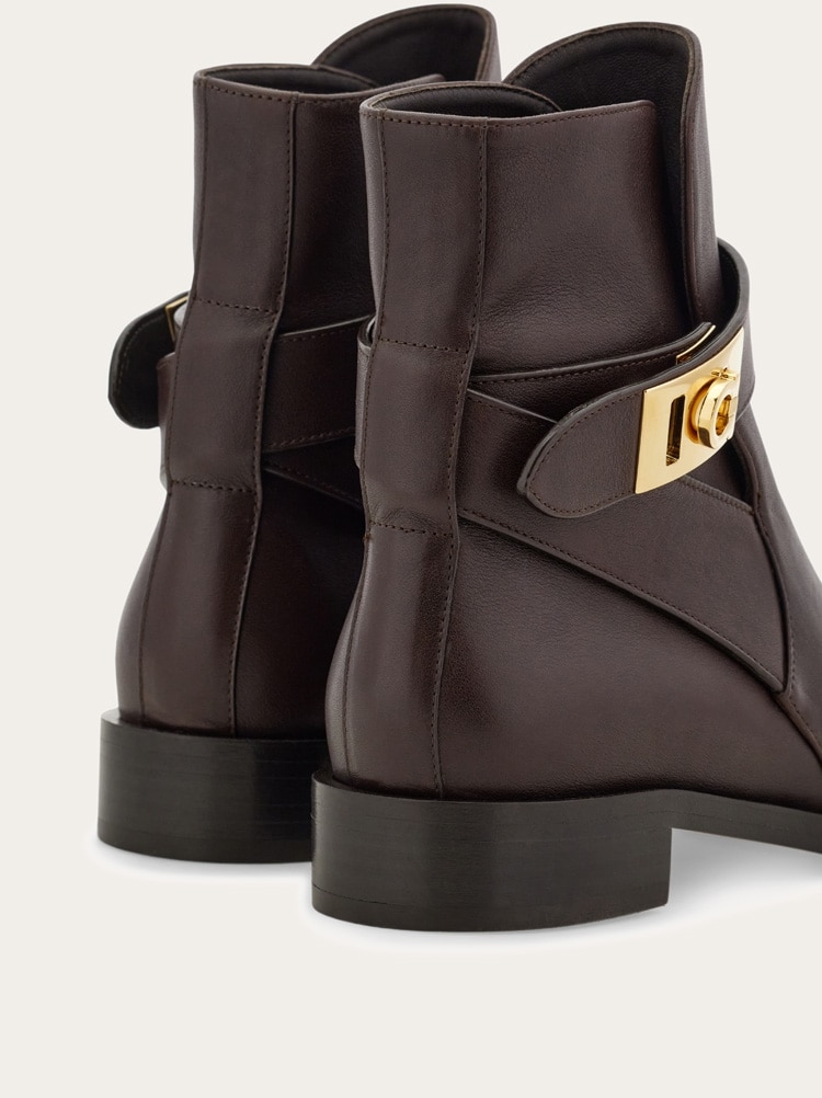 Hug buckle ankle boot Gallery image 8