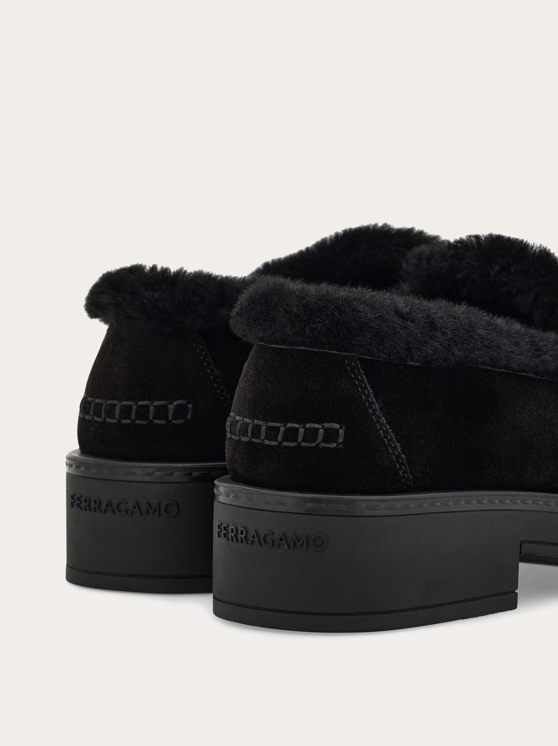 ガンチーニ オーナメント モカシン - ウィメンズ | Ferragamo