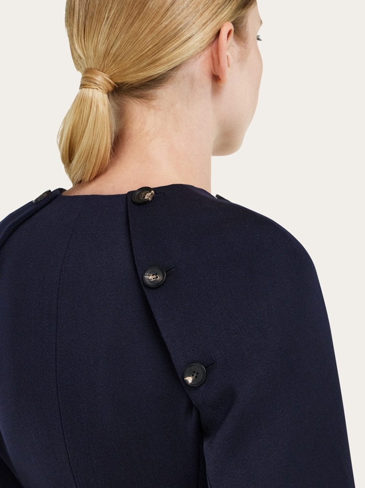 Cropped jacket with button detail Gallery image 5