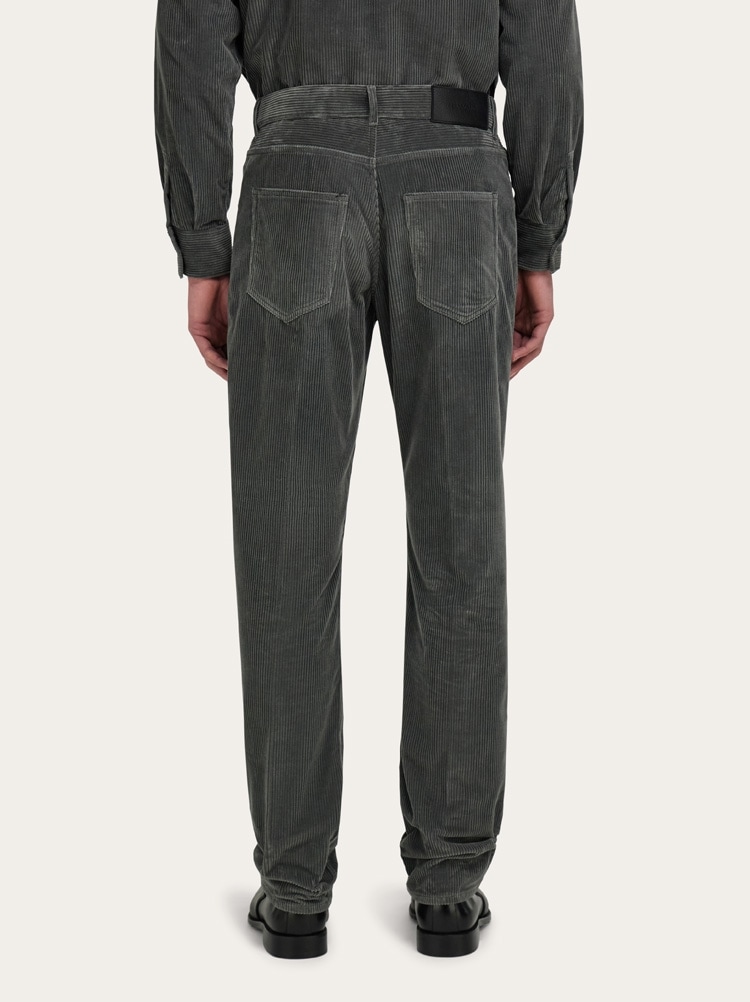 Corduroy five-pocket trousers Gallery image 4